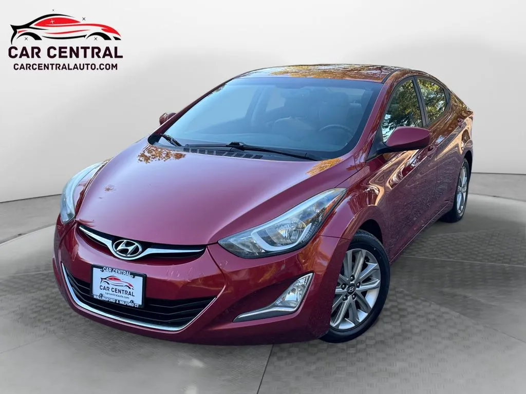 Red 2016 Hyundai Elantra SE for sale in Wallingford, CT
