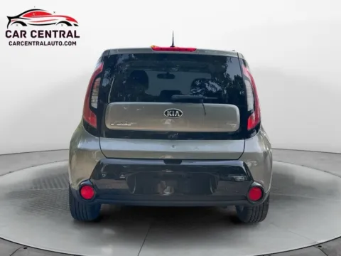 More photos of 2016 Kia Soul Plus at Car Central Wallingford, CT