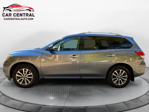 Photos of 2015 Nissan Pathfinder S for sale in Wallingford, CT at Car Central Wallingford