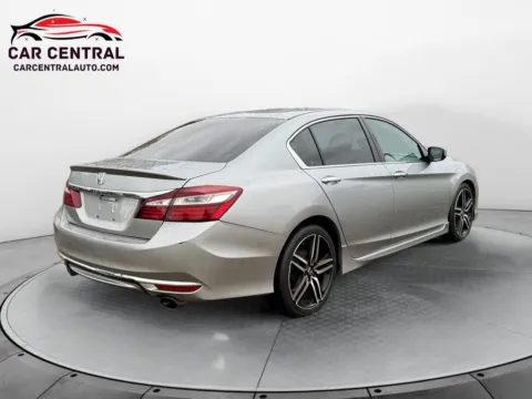More photos of 2017 Honda Accord Sport Special Edition at Car Central Wallingford, CT