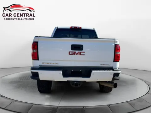 More photos of 2016 GMC Sierra 2500HD Denali at Car Central Wallingford, CT