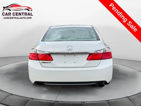 More photos of 2013 Honda Accord EX at Car Central Wallingford, CT