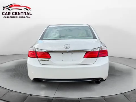 More photos of 2013 Honda Accord EX at Car Central Wallingford, CT