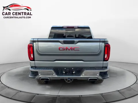 More photos of 2020 GMC Sierra 1500 SLT at Car Central Wallingford, CT
