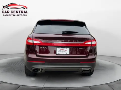 More photos of 2017 Lincoln MKX Reserve at Car Central Wallingford, CT