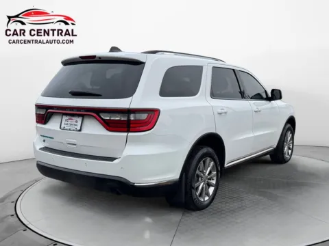 More photos of 2018 Dodge Durango SXT at Car Central Wallingford, CT