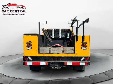 More photos of 2016 Ford F-550SD XL at Car Central Wallingford, CT