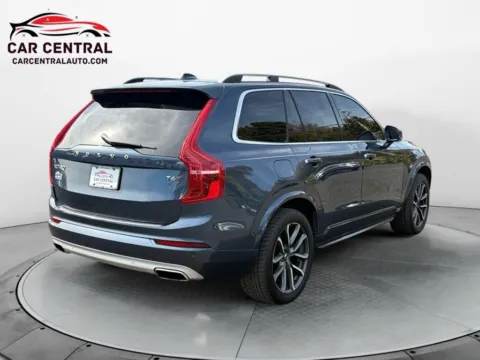 More photos of 2018 Volvo XC90 T6 Momentum at Car Central Milford, CT