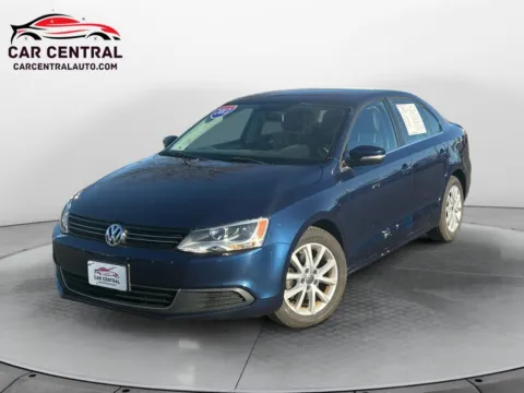 Blue 2013 Volkswagen Jetta 2.5L SE for sale in Milford, CT