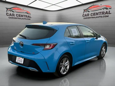 More photos of 2021 Toyota Corolla Hatchback SE at Car Central Milford, CT