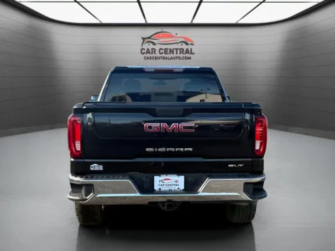 More photos of 2019 GMC Sierra 1500 SLT at Car Central Milford, CT