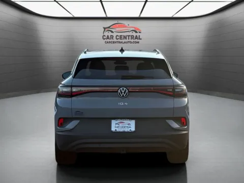 More photos of 2022 Volkswagen ID.4 Pro S at Car Central Milford, CT