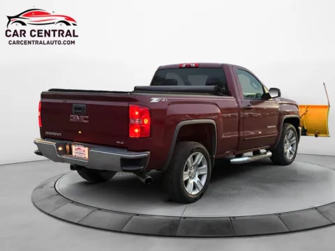 More photos of 2015 GMC Sierra 1500 SLE at Car Central Milford, CT