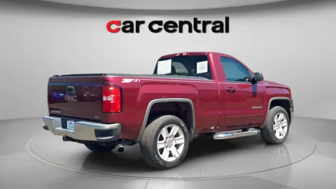 More photos of 2015 GMC Sierra 1500 SLE at Car Central Milford, CT