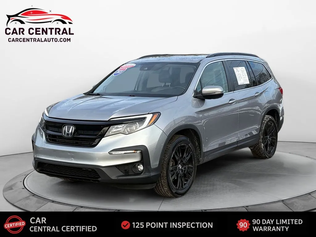 2021 Honda Pilot SE's photo