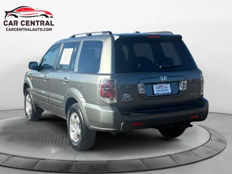 Another view of 2008 Honda Pilot SE for sale in Milford, CT at Car Central Milford