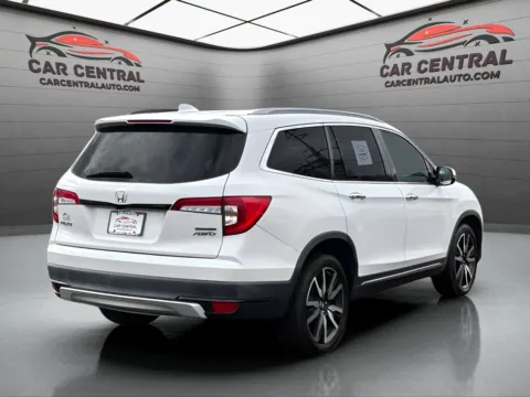 More photos of 2020 Honda Pilot Touring at Car Central Milford, CT