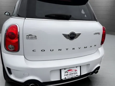 More photos of 2016 MINI Cooper S Countryman at Car Central Milford, CT
