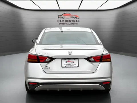 More photos of 2019 Nissan Altima 2.5 S at Car Central Milford, CT