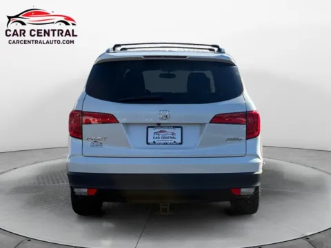 More photos of 2016 Honda Pilot EX-L at Car Central Milford, CT