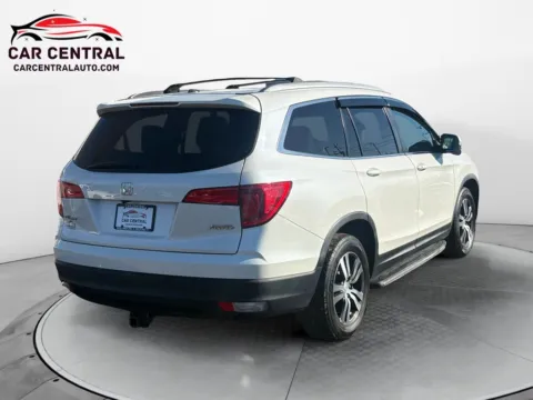 More photos of 2016 Honda Pilot EX-L at Car Central Milford, CT