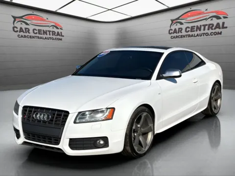 White 2011 Audi S5 4.2 Premium Plus for sale in Milford, CT