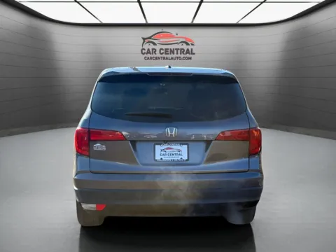 More photos of 2017 Honda Pilot EX-L at Car Central Milford, CT