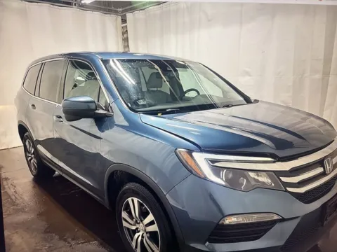 More photos of 2016 Honda Pilot EX-L at Car Central Milford, CT
