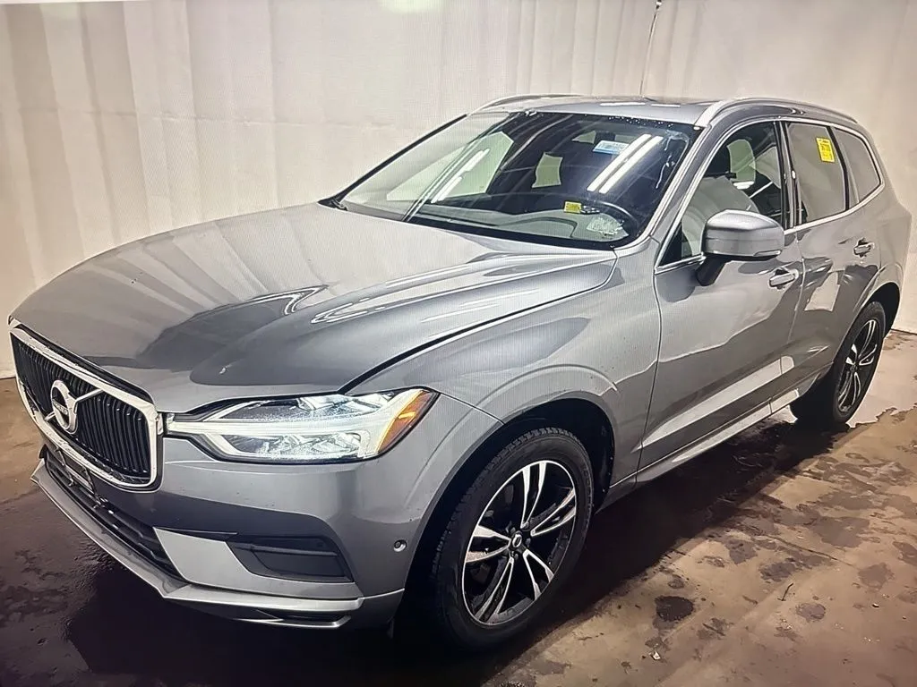Gray 2019 Volvo XC60 T5 Momentum for sale in Milford, CT