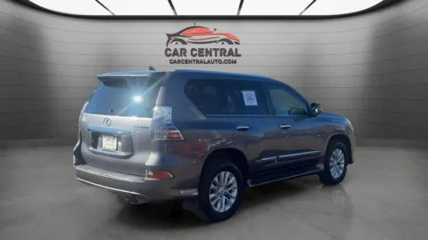 More photos of 2017 Lexus GX 460 at Car Central Milford, CT