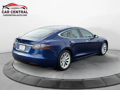 More photos of 2016 Tesla Model S 75D at Car Central Milford, CT