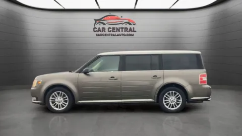 Photos of 2014 Ford Flex SEL for sale in Milford, CT at Car Central Milford