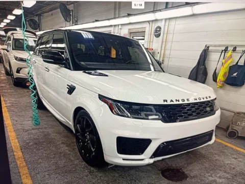 More photos of 2018 Land Rover Range Rover Sport HSE Dynamic at Car Central Milford, CT