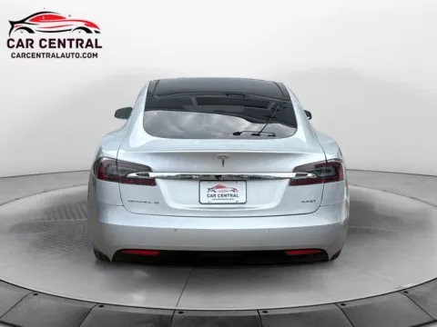 More photos of 2018 Tesla Model S P100D at Car Central Milford, CT