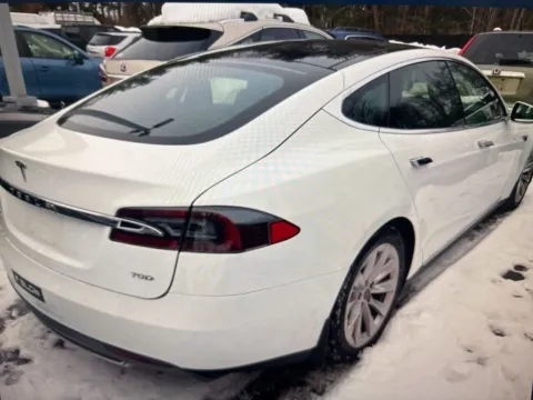 Photos of 2015 Tesla Model S 70D for sale in Milford, CT at Car Central Milford