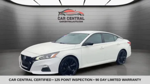 White 2020 Nissan Altima 2.5 SR for sale in Milford, CT