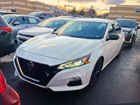 White 2020 Nissan Altima 2.5 SR for sale in Milford, CT