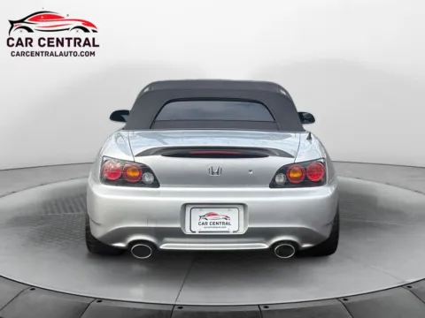 More photos of 2005 Honda S2000 at Car Central Milford, CT