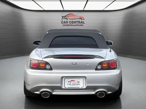More photos of 2005 Honda S2000 at Car Central Milford, CT