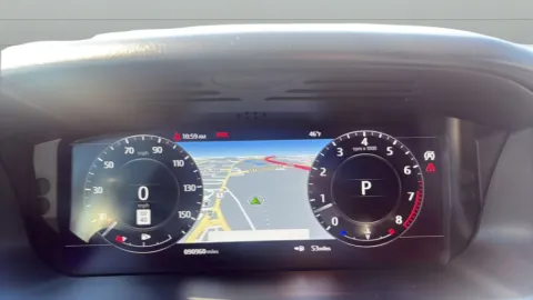 More photos of 2021 Land Rover Range Rover Sport HSE Silver Edition at Car Central Milford, CT