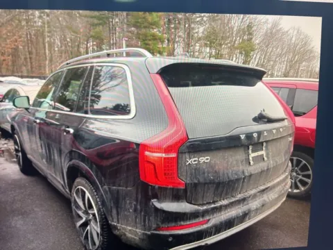 Photos of 2019 Volvo XC90 T6 Momentum for sale in Milford, CT at Car Central Milford