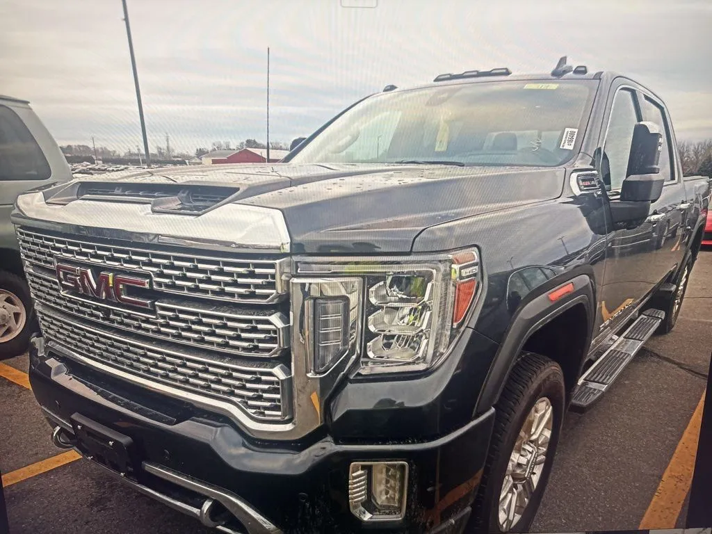 Green 2022 GMC Sierra 2500HD Denali for sale in Milford, CT