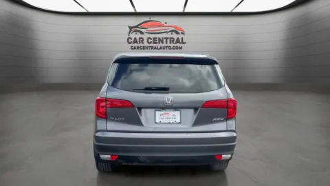 More photos of 2017 Honda Pilot EX-L at Car Central Milford, CT