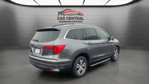 More photos of 2016 Honda Pilot EX-L at Car Central Milford, CT