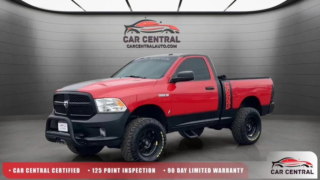 2016 RAM 1500 Express 4x4 Regular Cab 6'4's photo
