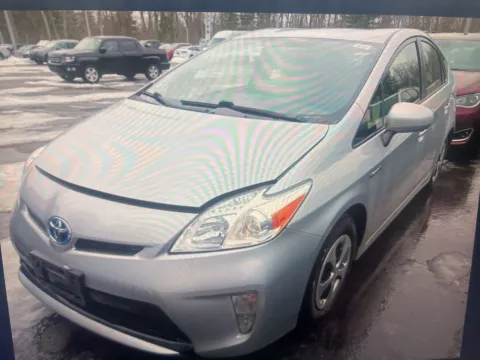 Silver 2015 Toyota Prius Two for sale in Milford, CT