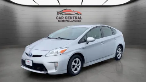 Silver 2015 Toyota Prius Two for sale in Milford, CT