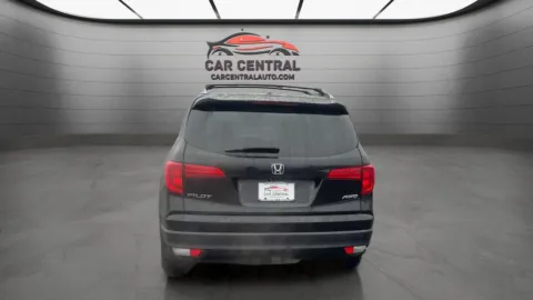 More photos of 2016 Honda Pilot EX-L at Car Central Milford, CT