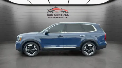 Photos of 2025 Kia Telluride S for sale in Milford, CT at Car Central Milford