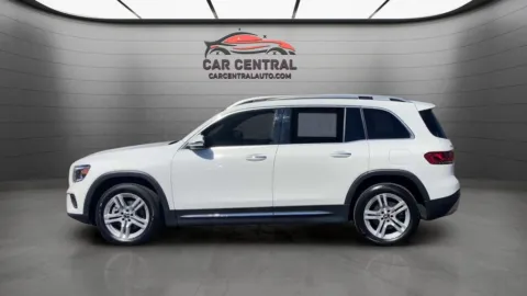 Photos of 2023 Mercedes-Benz GLB 250 for sale in Milford, CT at Car Central Milford
